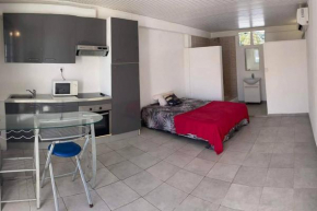 Charmant Studio à Le Gosier – 26 m² avec Climatisation